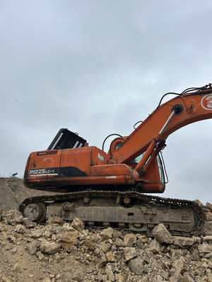 Hot 25 Ton Excavator Digger Used Excavators Doosan 225 Excavator Original Excavator For Sale